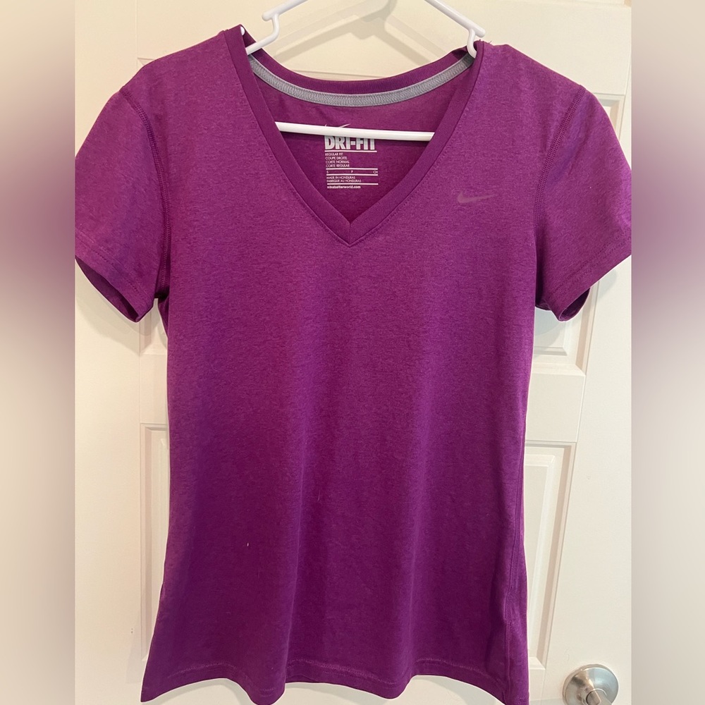 Nike Dry Fit Tee Size Small